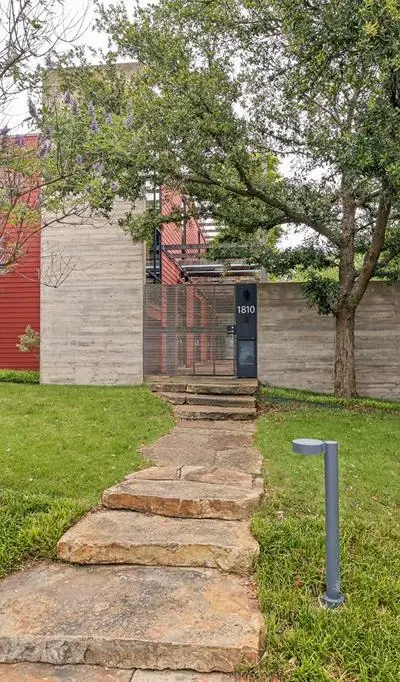 1810 Bermuda Street, Dallas TX 75214