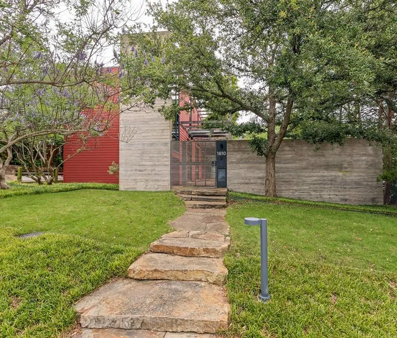 1810 Bermuda Street, Dallas TX 75214