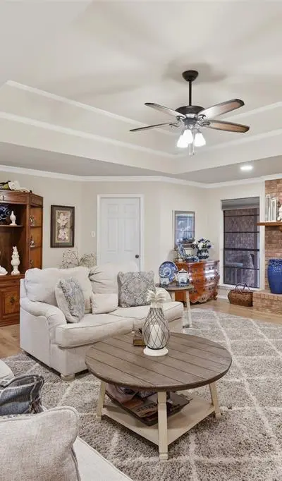 121 Hollie Circle, Sulphur Springs TX 75482 - Photo 2