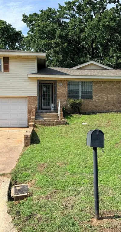 1347 Crestview Drive, Denison TX 75020