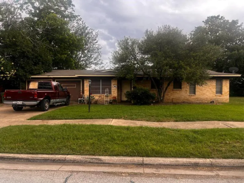 7904 Lazy Lane Road, North Richland Hills TX 76180