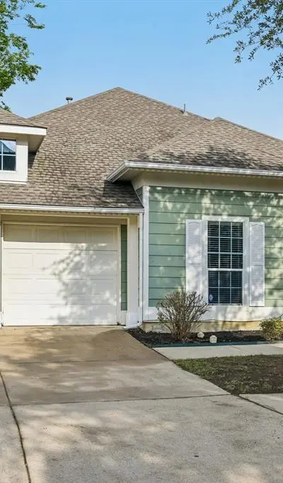 1321 Stone Mountain Parkway, Savannah TX 76227