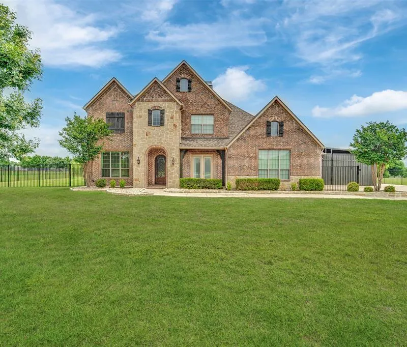 2600 W Hendrix Avenue, Lucas TX 75002