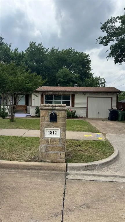 1812 Melissa Street, Arlington TX 76010