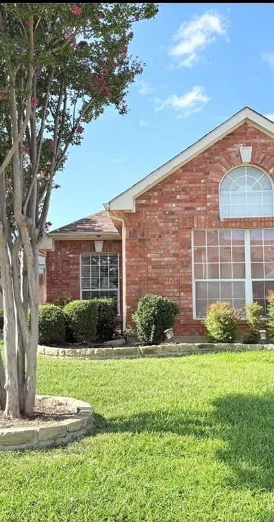 205 Kenosha Lane, Arlington TX 76002