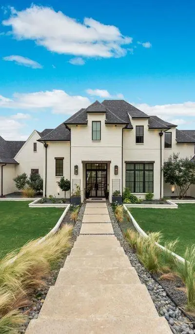 12408 Bella Pace Drive, Fort Worth TX 76126 - Photo 2