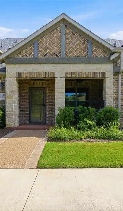 1117 Blue Bill Lane, Arlington TX 76005