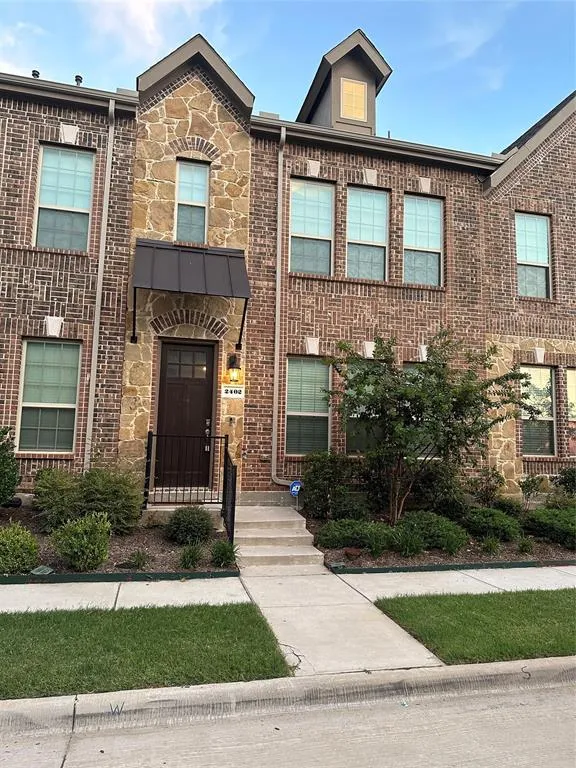 2402 Siskiyou Street, Lewisville TX 75056
