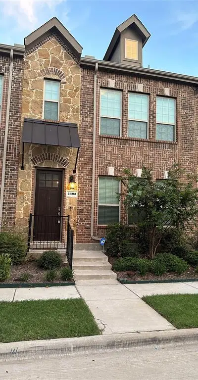 2402 Siskiyou Street, Lewisville TX 75056