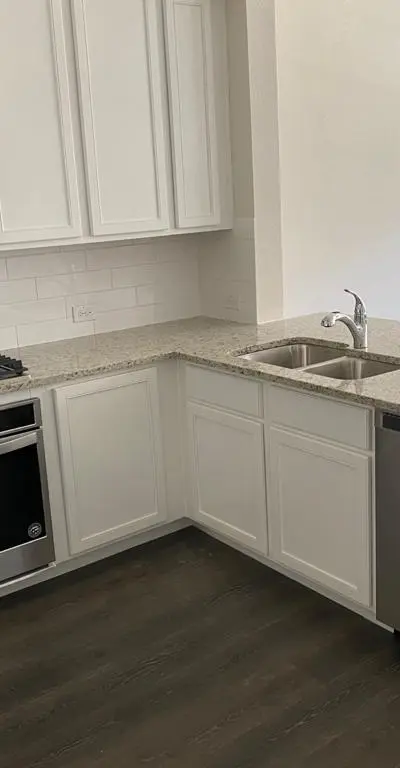 2402 Siskiyou Street, Lewisville TX 75056 - Photo 5