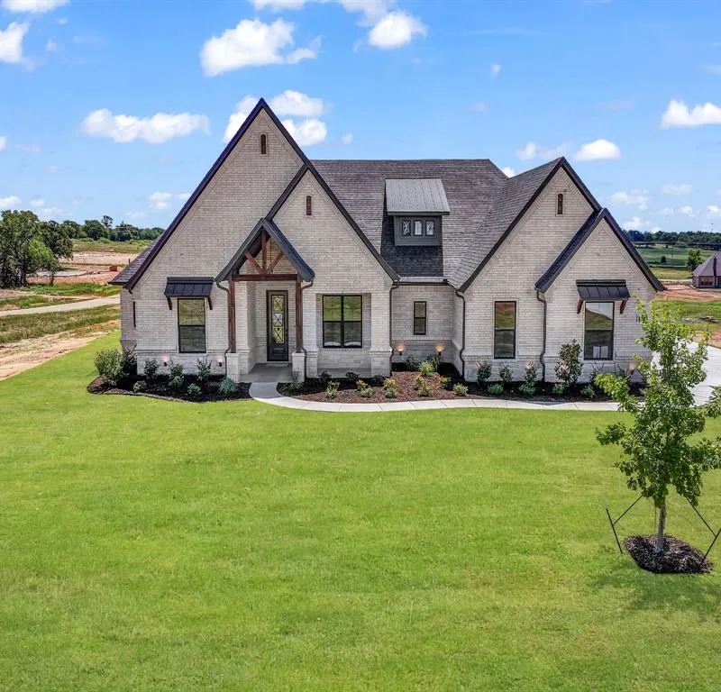 115 Guynell Ridge, Decatur TX 76234