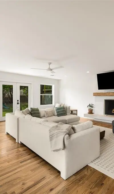 11207 Sinclair Avenue, Dallas TX 75218 - Photo 3