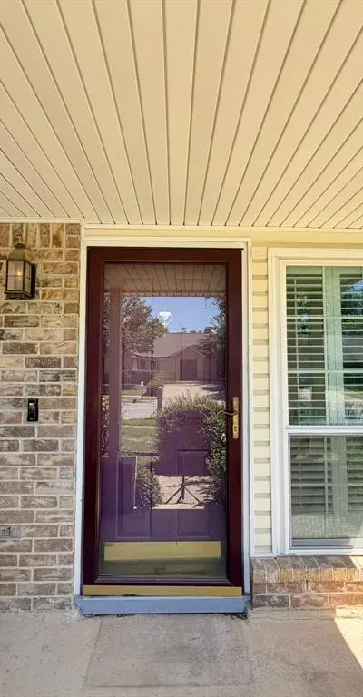6801 Greenspring Drive, Arlington TX 76016 - Photo 4