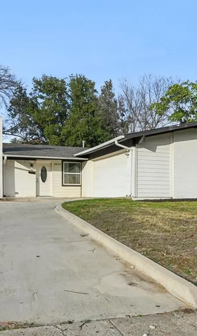 3035 Townsend Drive, Dallas TX 75229
