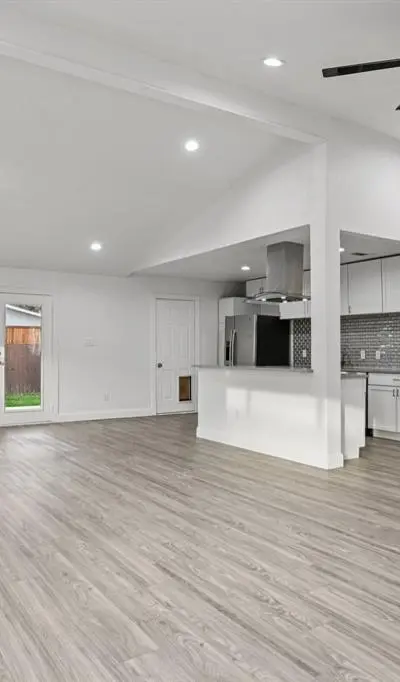 3035 Townsend Drive, Dallas TX 75229 - Photo 5