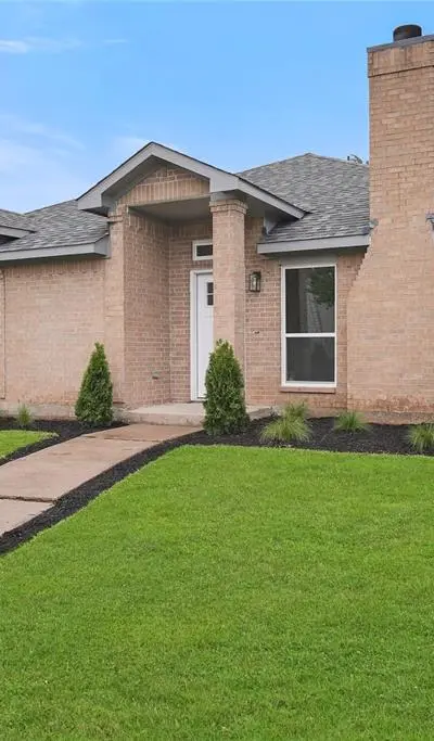 2708 Bent Brook Drive, Mesquite TX 75181 - Photo 2