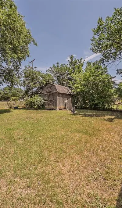 5332 Kilpatrick Avenue, Fort Worth TX 76107 - Photo 4