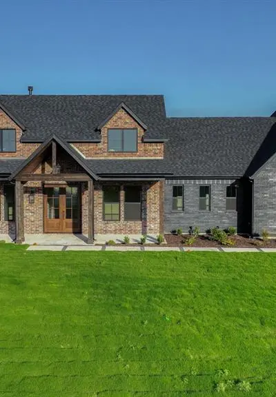 2101 Eagles Ridge Drive, Weatherford TX 76087