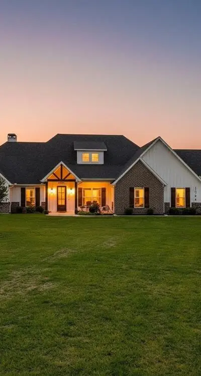 1044 Monarch Court, Poolville TX 76487