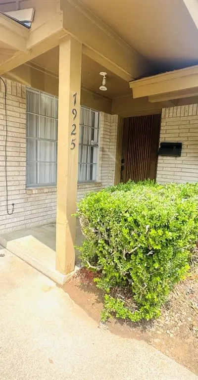 1925 Normandy Drive, Irving TX 75060 - Photo 4
