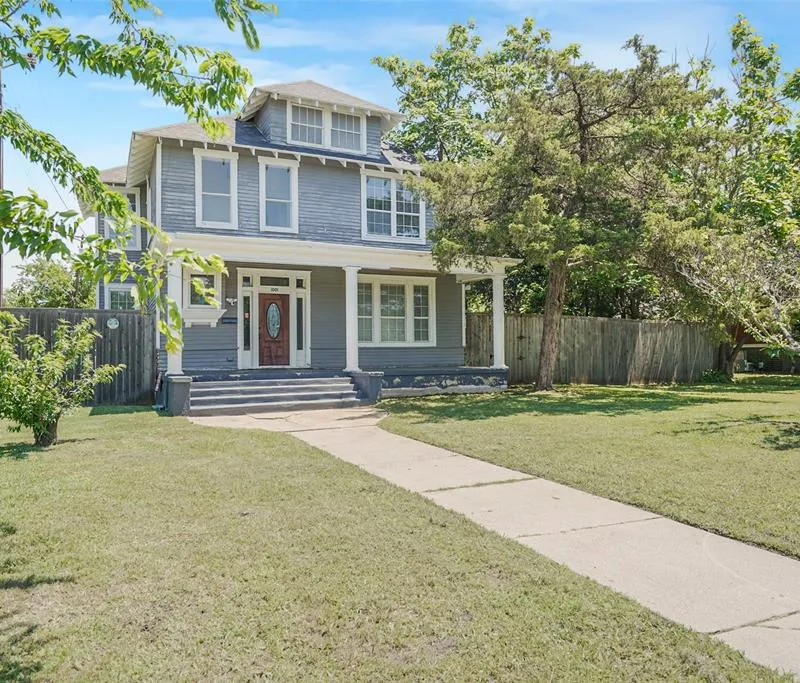 1001 S Travis Street, Sherman TX 75090