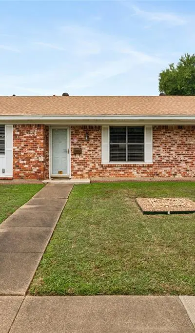 937 Patricia Street, Irving TX 75060