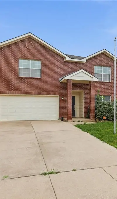 4957 Thorn Hollow Drive, Fort Worth TX 76244