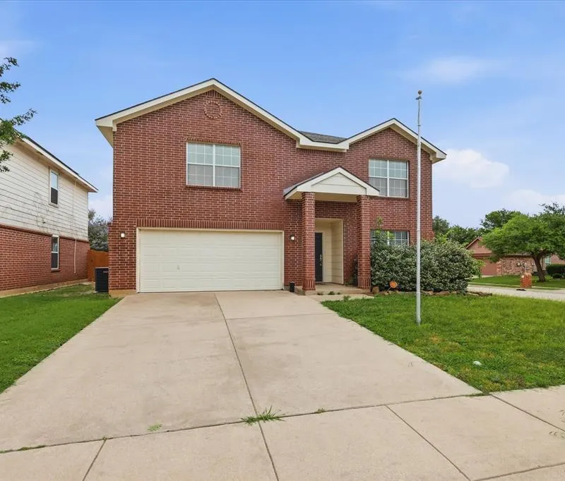 4957 Thorn Hollow Drive, Fort Worth TX 76244