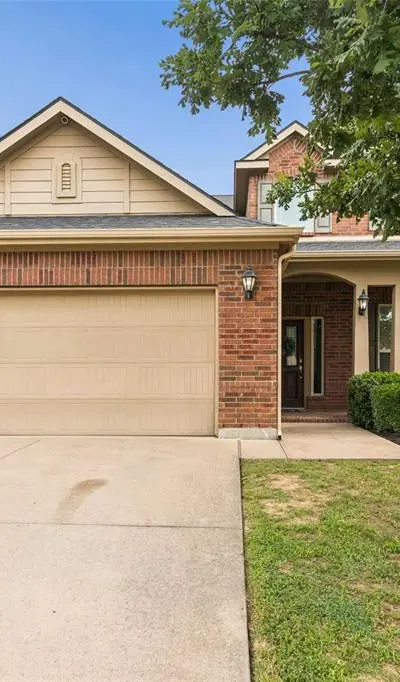 417 Peach Lane, Burleson TX 76028