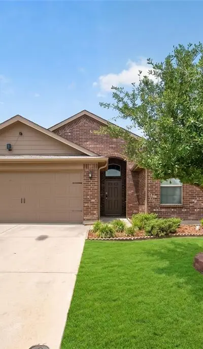 7404 Littleton Way, Fort Worth TX 76134 - Photo 2