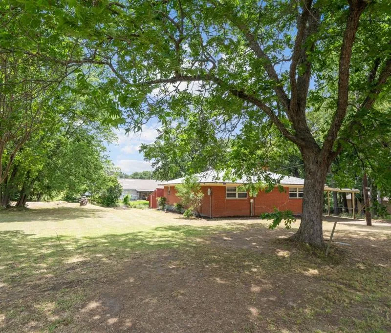 201 Admiral Drive, Gun Barrel City TX 75156