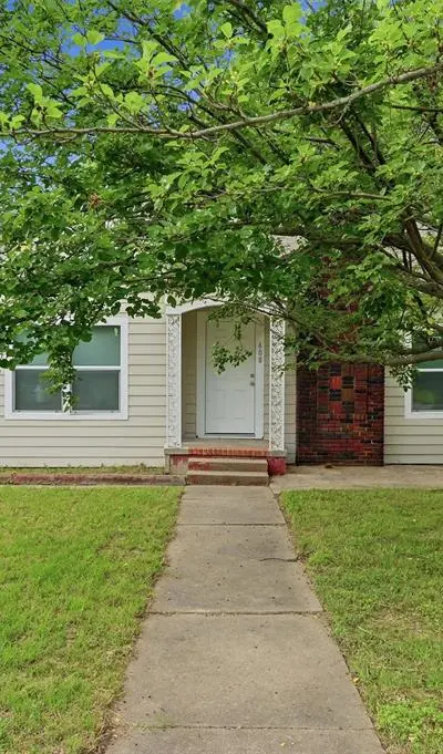 608 S Loving Avenue, Sherman TX 75090 - Photo 3
