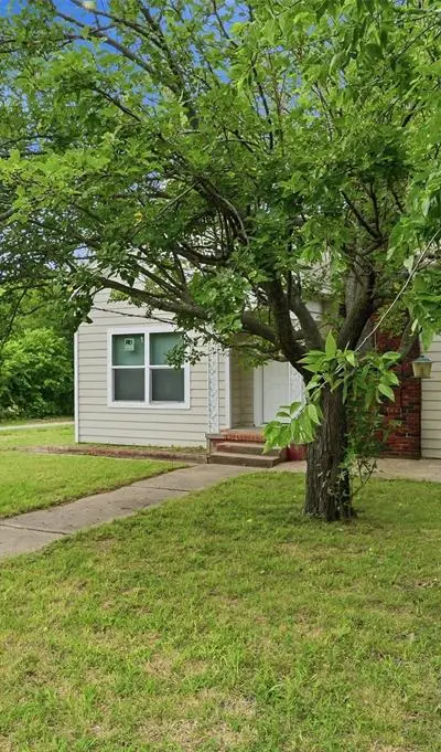 608 S Loving Avenue, Sherman TX 75090 - Photo 4