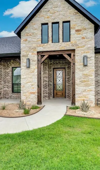 4530 Waggoner Ranch Court, Waxahachie TX 75165 - Photo 2