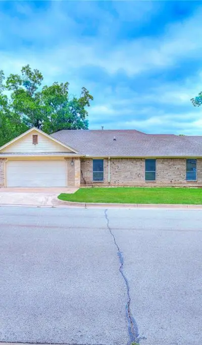 3101 Angle Avenue, Fort Worth TX 76106 - Photo 4
