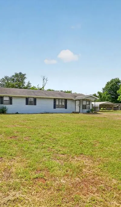 108 Fir Street, Keene TX 76059 - Photo 5