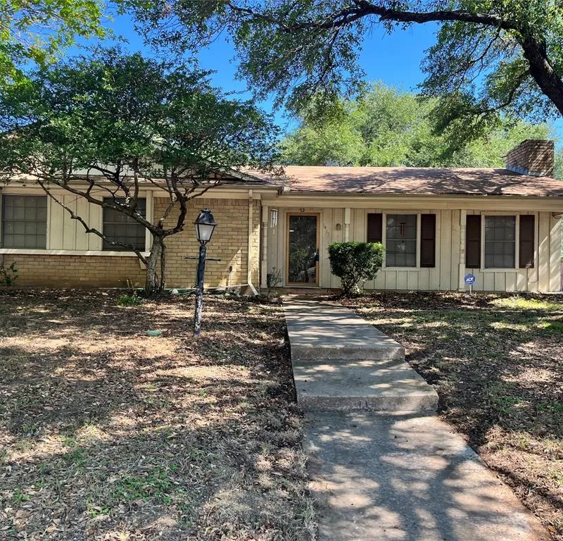 1413 Alford Drive, Hillsboro TX 76645