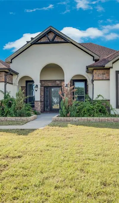 185 Steel Dust Drive, Red Oak TX 75154 - Photo 3