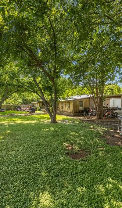 103 Syble Jean Drive, Burleson TX 76028 - Photo 3