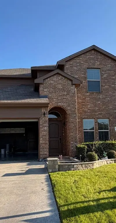 8045 Ballater Drive, Fort Worth TX 76123 - Photo 3
