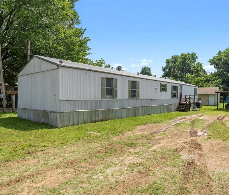 105 Syble Jean Drive, Burleson TX 76028