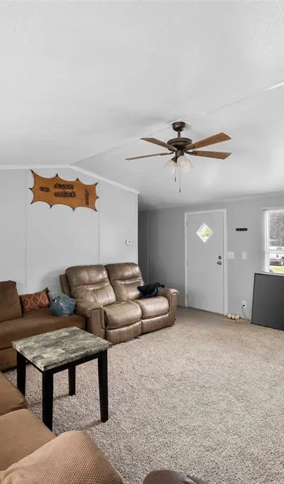 105 Syble Jean Drive, Burleson TX 76028 - Photo 2