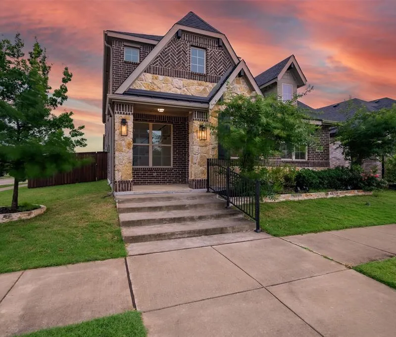 2001 Olivereta Drive, Little Elm TX 75068