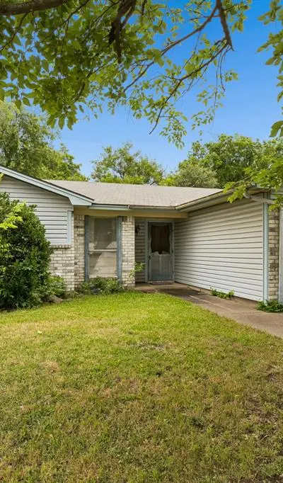 122 Cimarron Lane, Arlington TX 76014