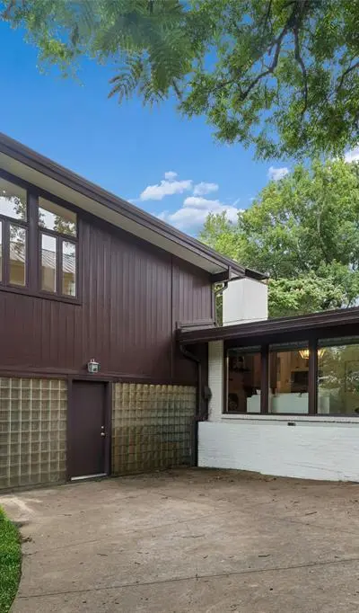 7142 Shook Avenue, Dallas TX 75214