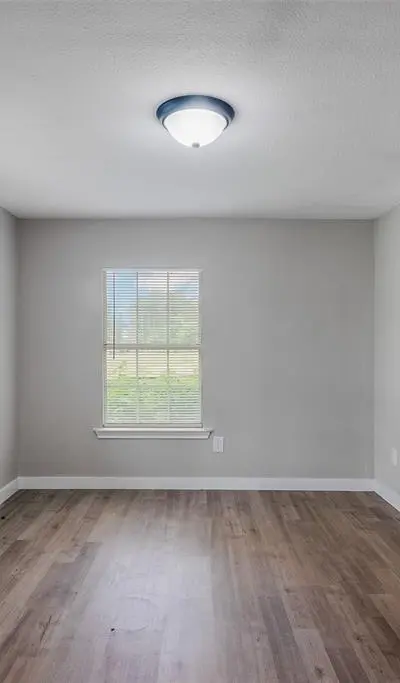 627 E Pacific Street, Sherman TX 75090 - Photo 4