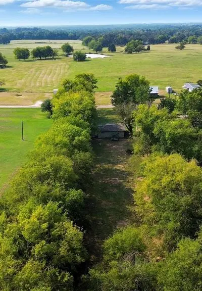 1080 CR 1235, Emory TX 75440