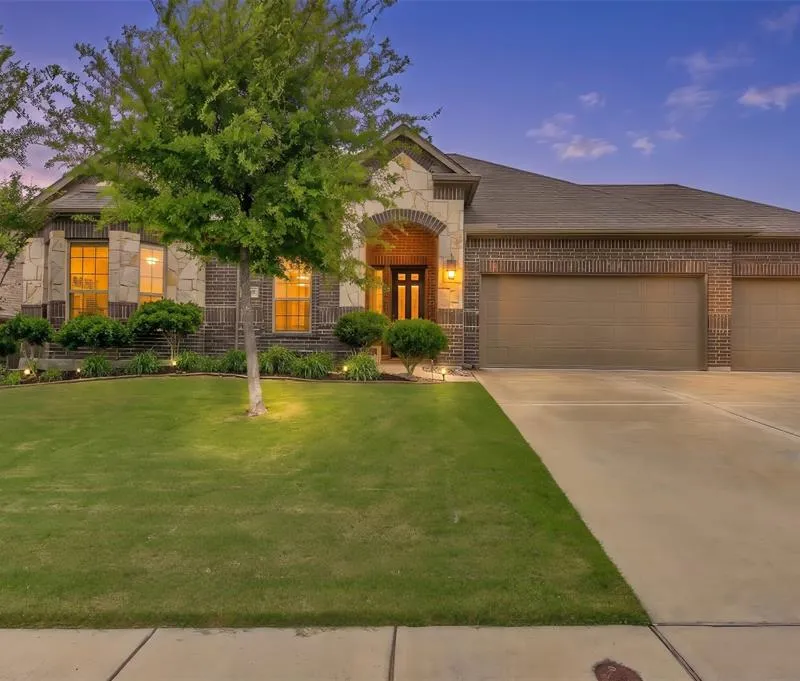 12209 Yarmouth Lane, Fort Worth TX 76108