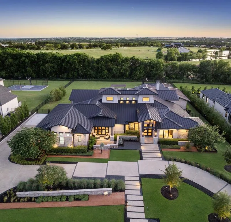 528 Lodge Hill Drive, Heath TX 75032