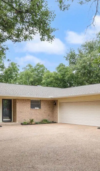 2697 Poplar Drive, Flower Mound TX 75028